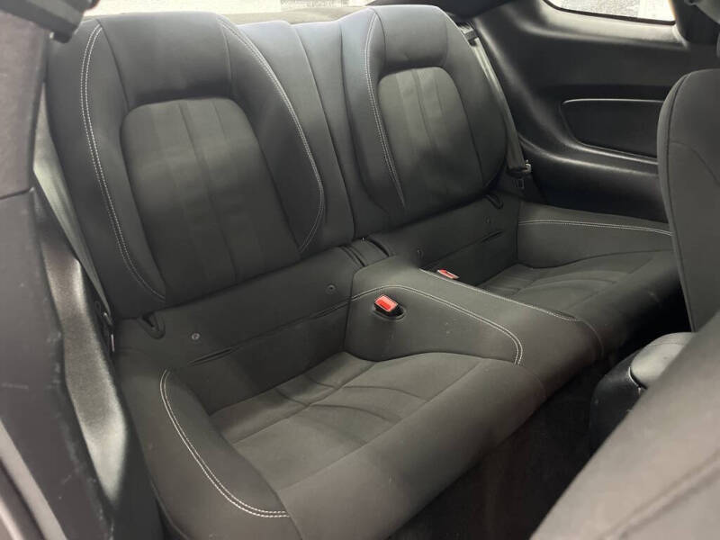 2020 Ford Mustang EcoBoost