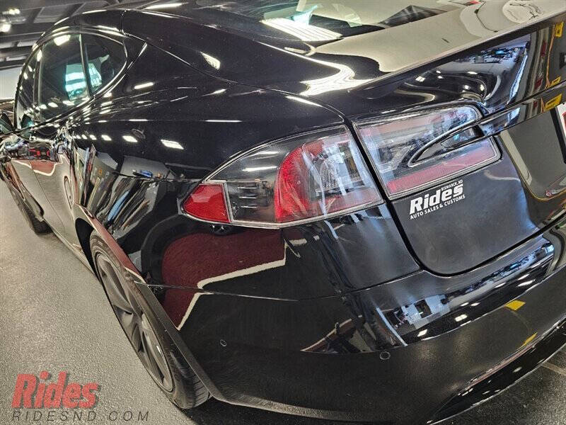 2021 Tesla Model S Plaid