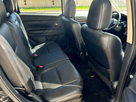 2015 Mitsubishi Outlander GT