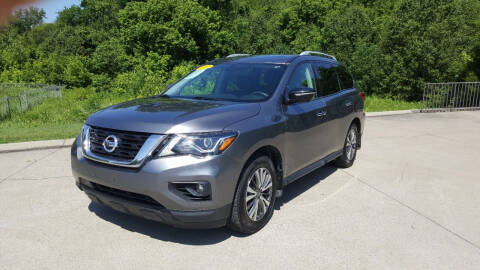 2017 Nissan Pathfinder for sale at A & A IMPORTS OF TN in Madison TN