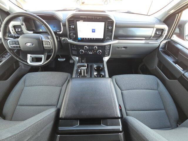 2024 Ford F-150 Lightning XLT