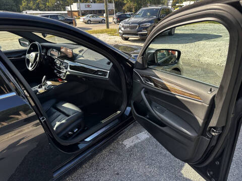 2019 BMW 5 Series 530i