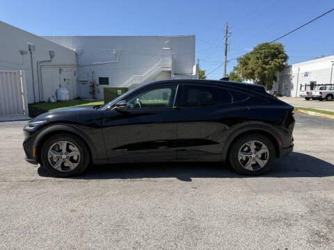2023 Ford Mustang Mach-E Select