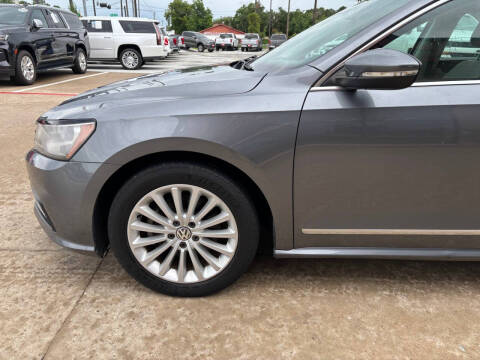 2016 Volkswagen Passat 1.8T SE