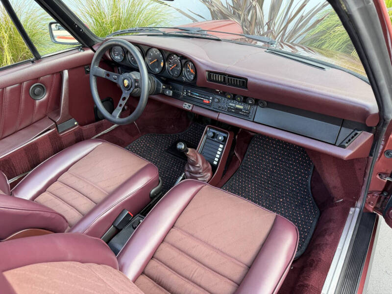 1985 Porsche 911 Carrera