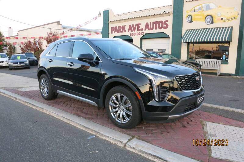 2019 Cadillac XT4 for sale at PARK AVENUE AUTOS in Collingswood NJ