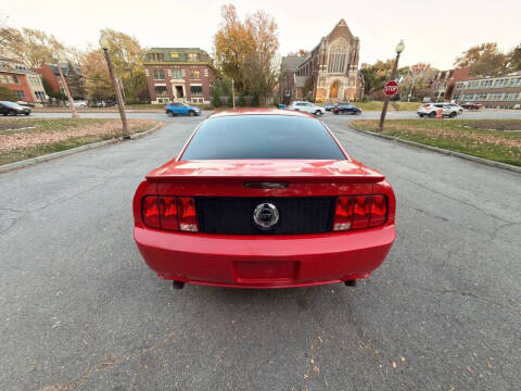 2008 Ford Mustang GT Deluxe