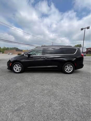 2020 Chrysler Voyager LXi