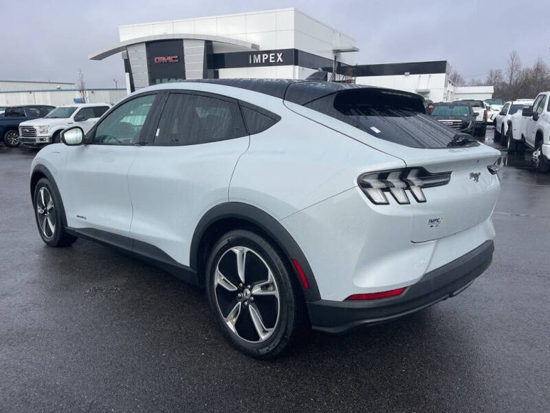 2021 Ford Mustang Mach-E Select