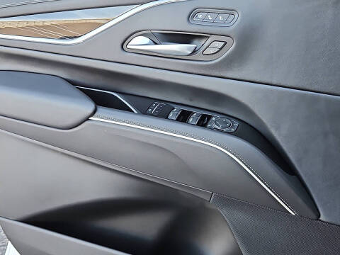 2023 Cadillac Escalade Sport