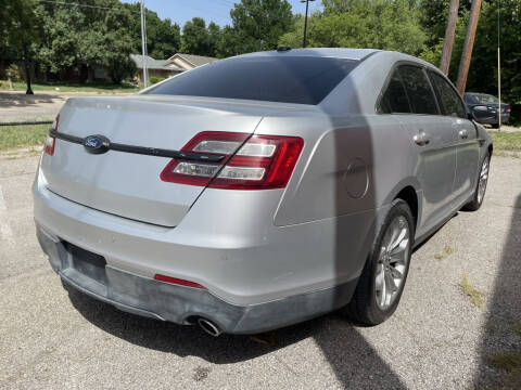 2013 Ford Taurus Limited