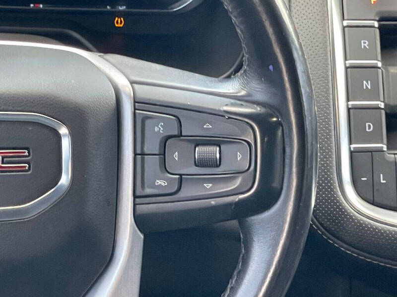 2022 GMC Yukon XL SLT