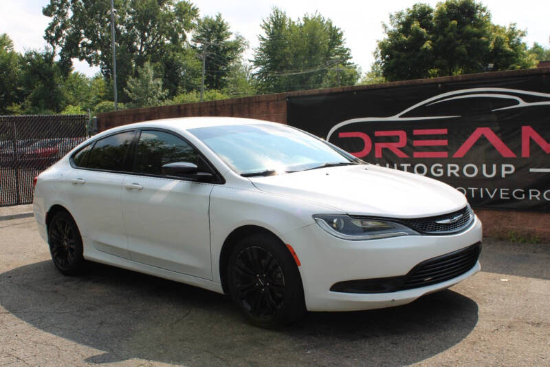2017 Chrysler 200 Touring