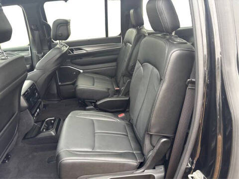 2024 Jeep Wagoneer L Carbide