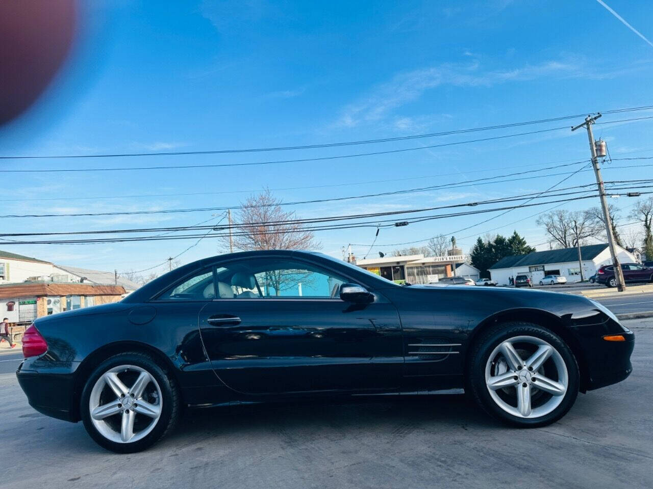 2005 Mercedes-Benz SL-Class for sale at American Dream Motors in Winchester, VA