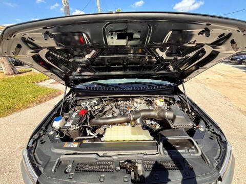 2024 Ford Expedition MAX XLT