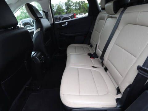 2022 Ford Escape SEL
