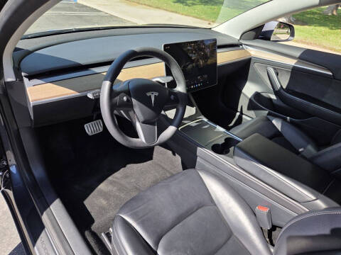 2023 Tesla Model 3 Performance