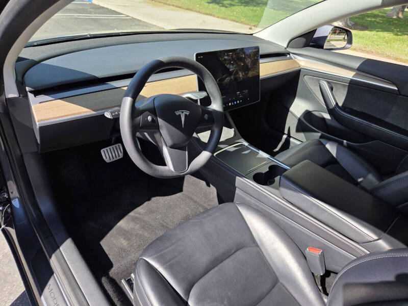 2023 Tesla Model 3 Performance