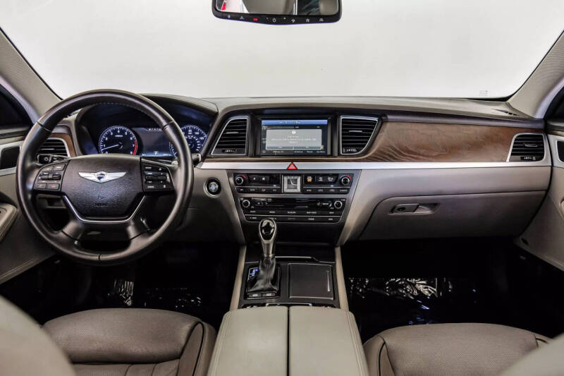 2015 Hyundai Genesis 5.0L