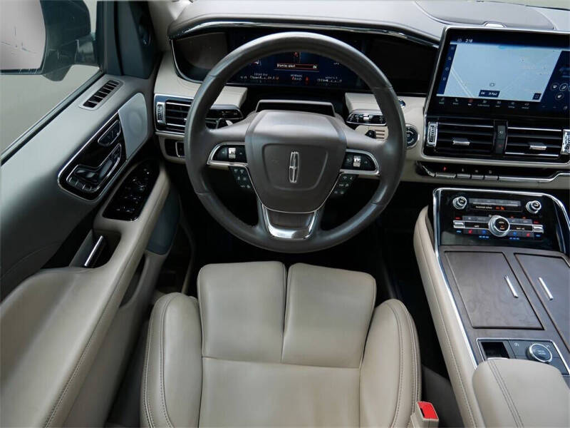 2023 Lincoln Navigator Reserve
