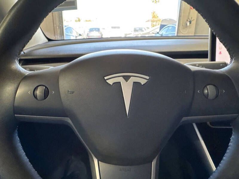 2020 Tesla Model Y Performance
