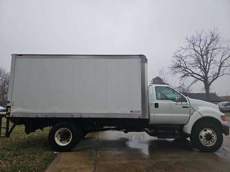 2009 Ford F-750 Super Duty