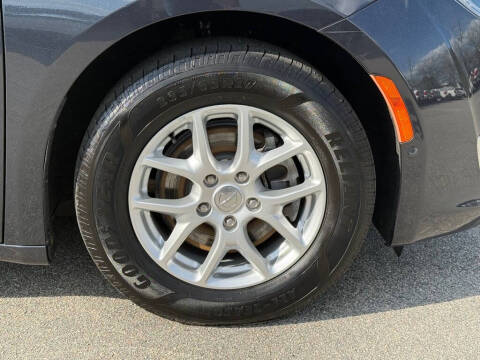 2020 Chrysler Pacifica Touring L