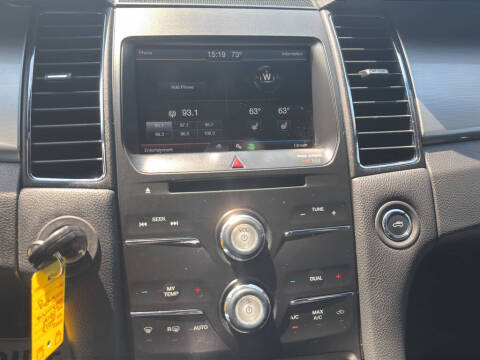 2013 Ford Taurus SEL