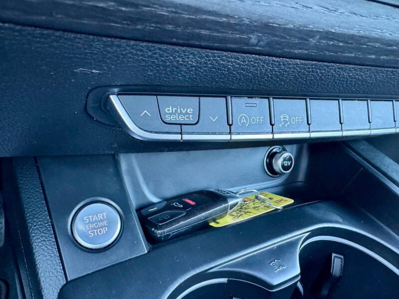 2017 Audi A4 2.0T quattro Premium