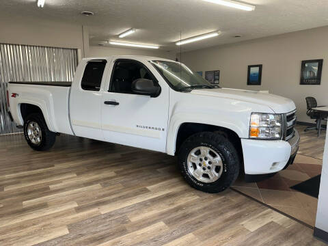 2008 Chevrolet Silverado 1500 for sale at FAIRLANE CAR CO. in Parma OH