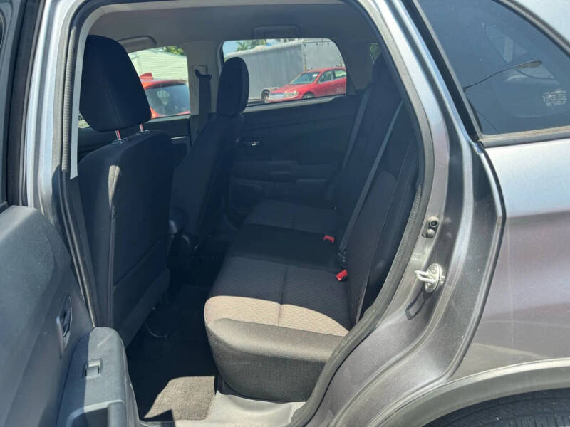 2017 Mitsubishi Outlander Sport