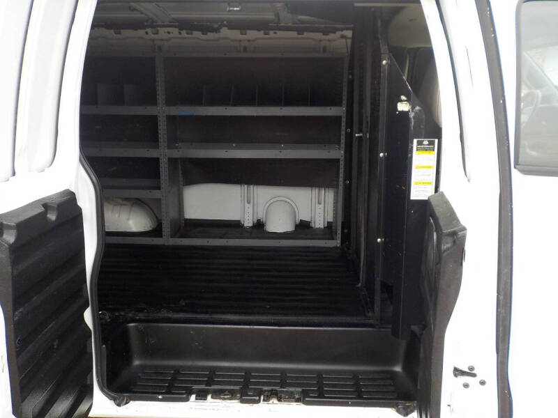 2021 Chevrolet Express 2500