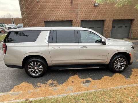 2024 Chevrolet Suburban LT