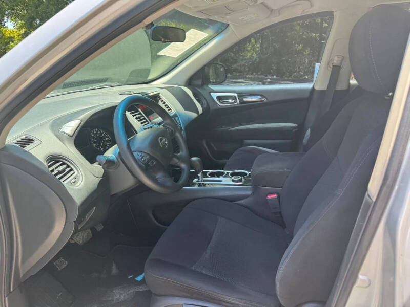 2016 Nissan Pathfinder