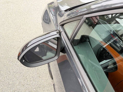 2023 Volkswagen Golf GTI 40th Anniversary Edition