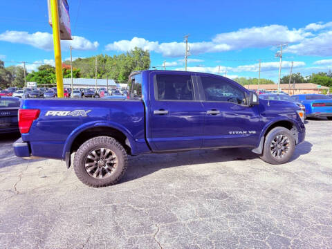 2019 Nissan Titan SV