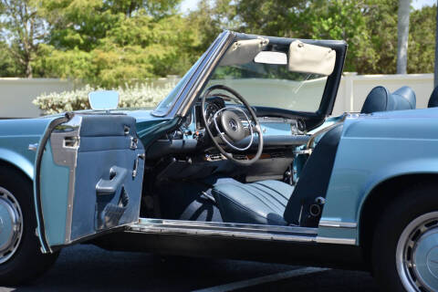 1971 Mercedes-Benz 280-Class