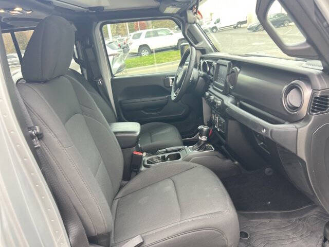 2023 Jeep Gladiator Willys