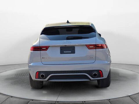 2019 Jaguar E-PACE P300 R-Dynamic SE