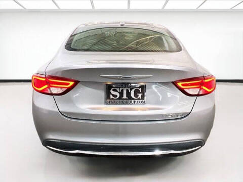 2015 Chrysler 200 C
