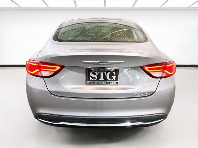 2015 Chrysler 200 C