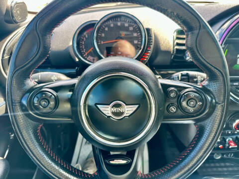 2017 MINI Clubman Cooper