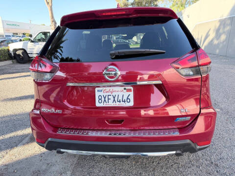 2017 Nissan Rogue Hybrid SL