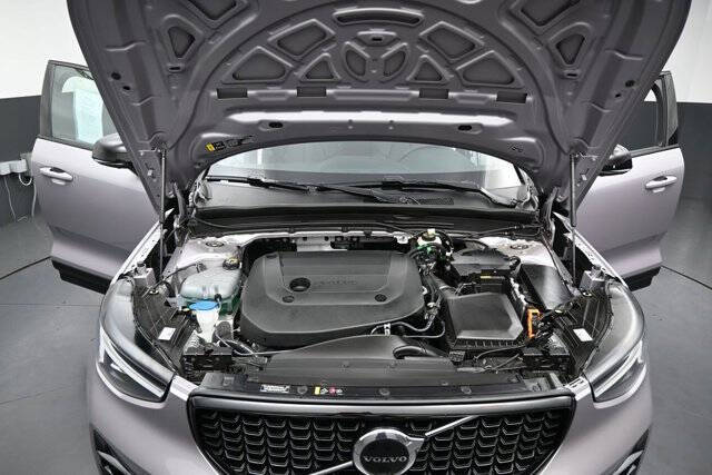 2026 Volvo XC40 B5 Plus