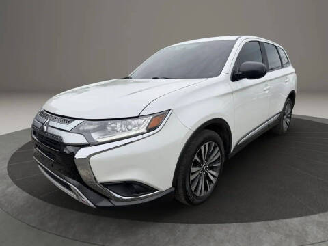 2020 Mitsubishi Outlander ES