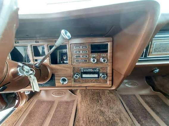 1975 Lincoln Continental