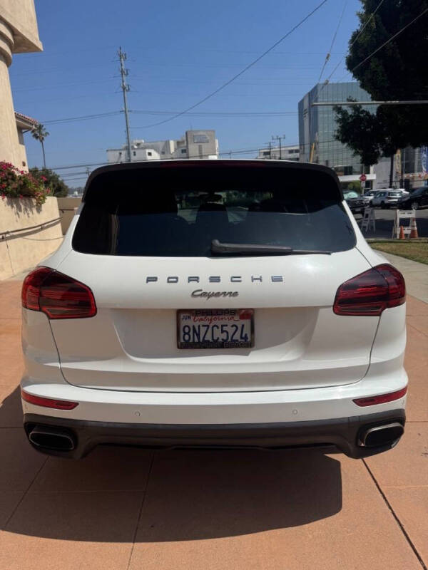 2016 Porsche Cayenne