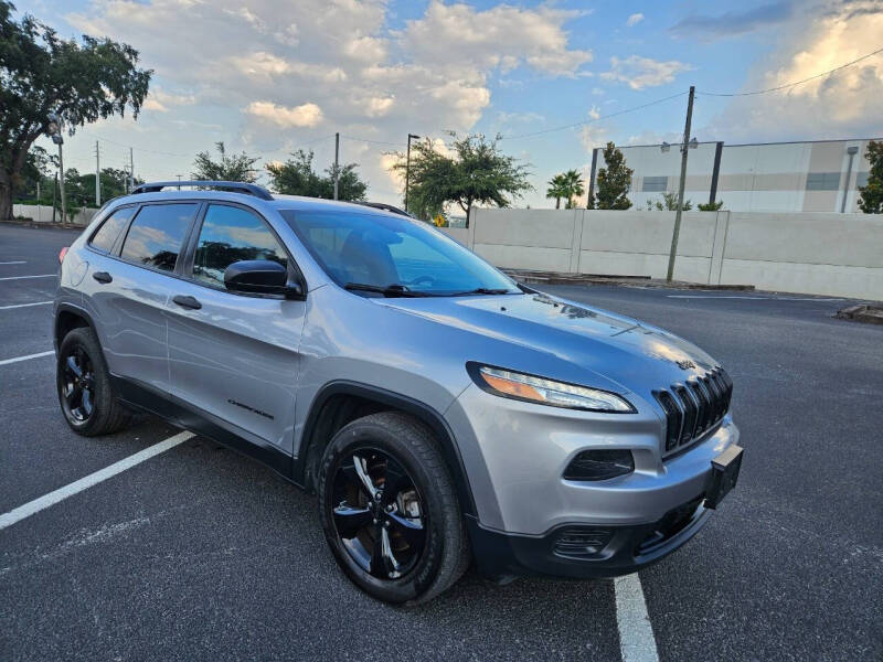 2017 Jeep Cherokee Sport Altitude