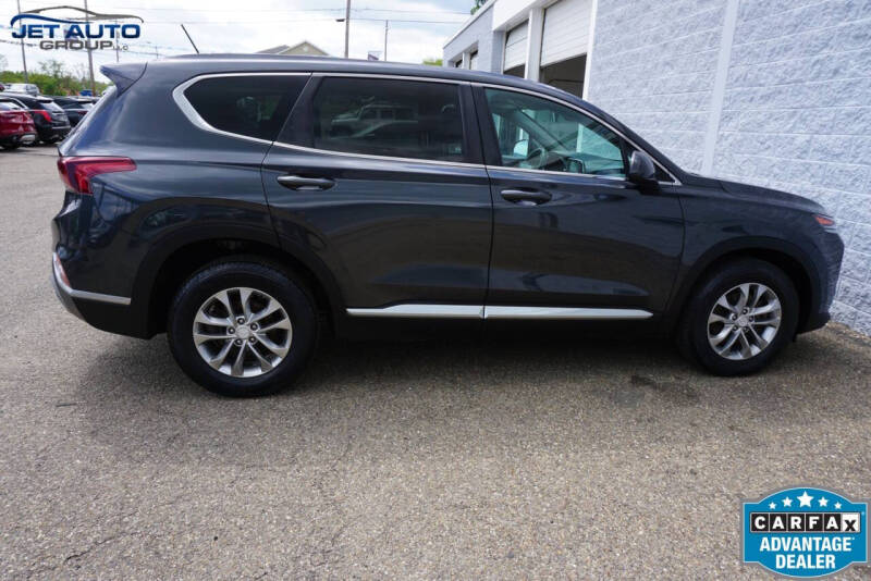 2020 Hyundai Santa Fe SE